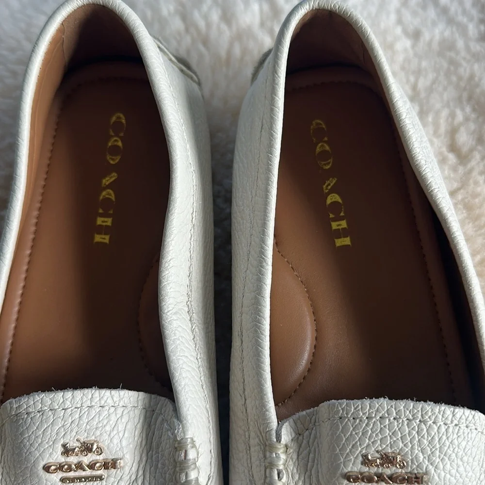 Coach White Pebbled Leather Loafers with Gold Logo